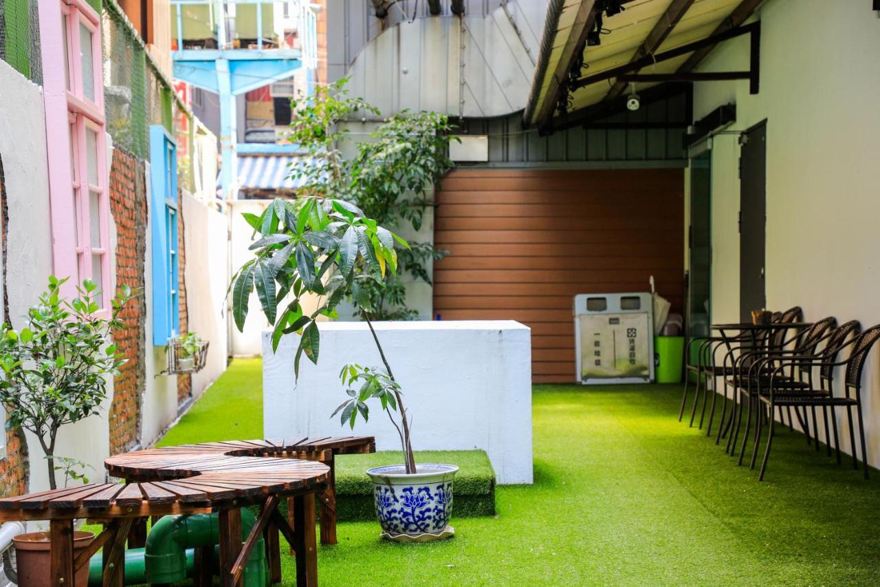 Wholesome Hotel Taipei Exterior photo